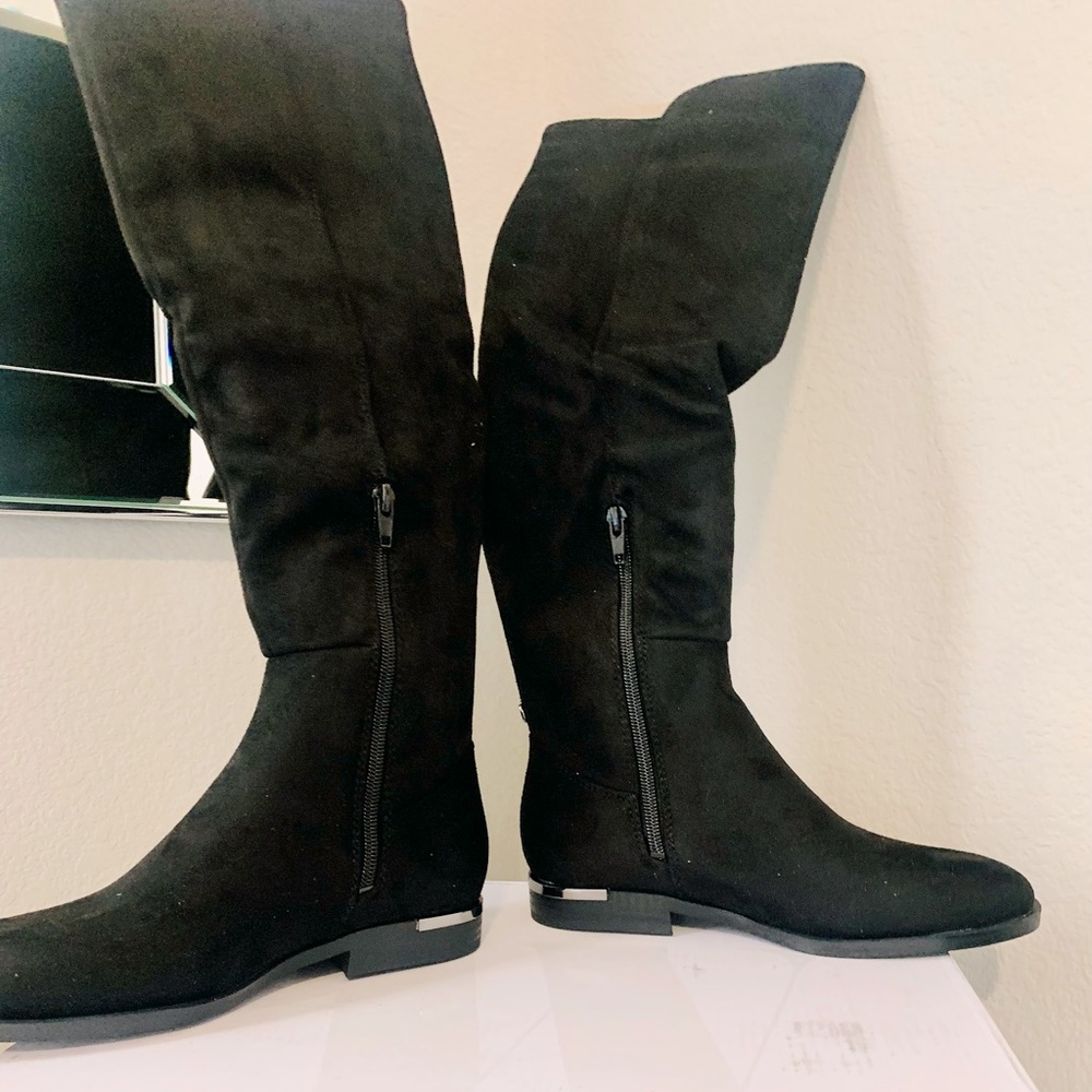 Women’s New Size 5 Black Almond toe Side zip Awake Over-the-Knee Boot NINE WEST
